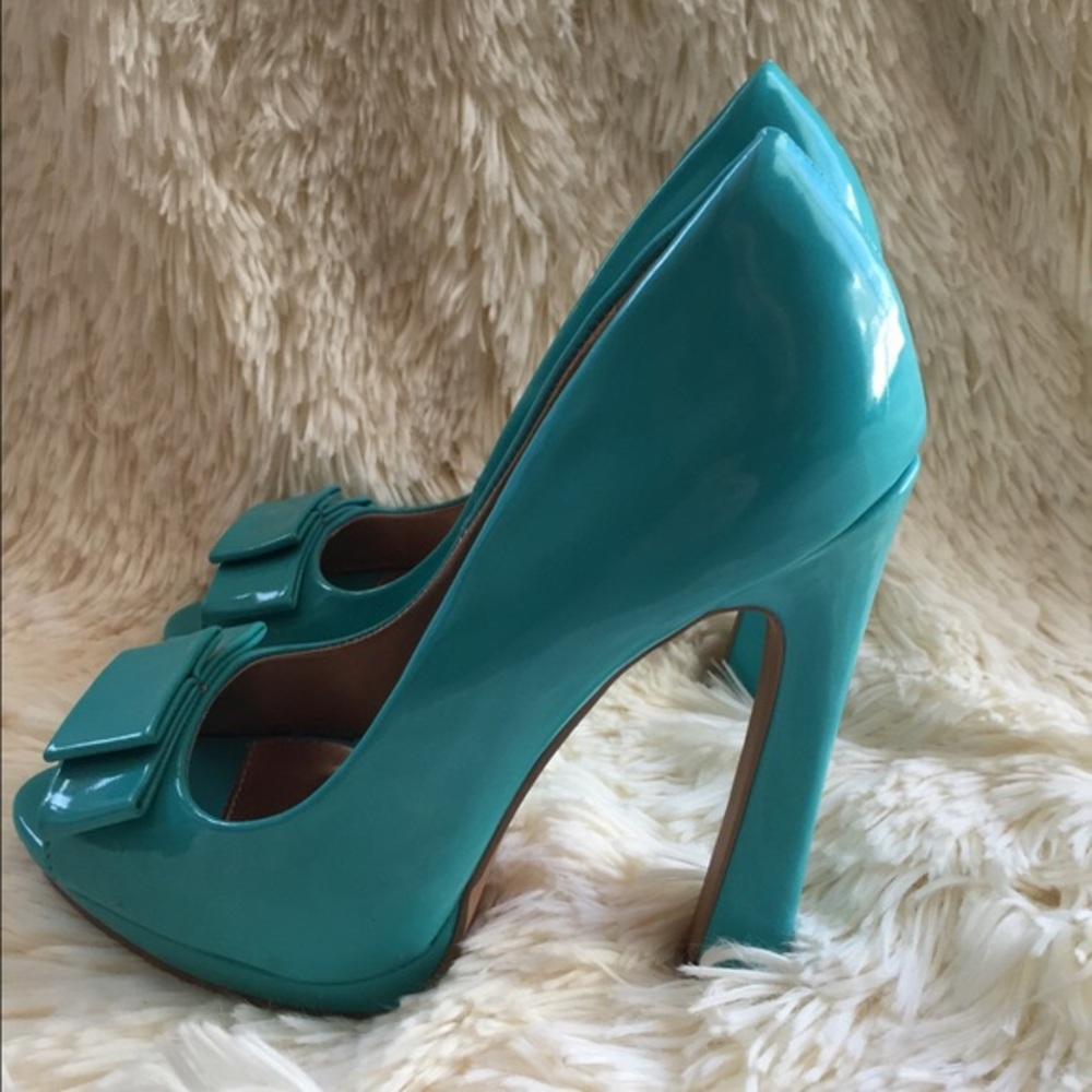 Turquoise Heels